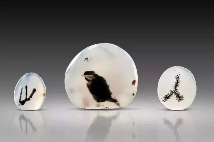 一小块玉髓卖到了350万？比羊脂玉还贵，什么来头？